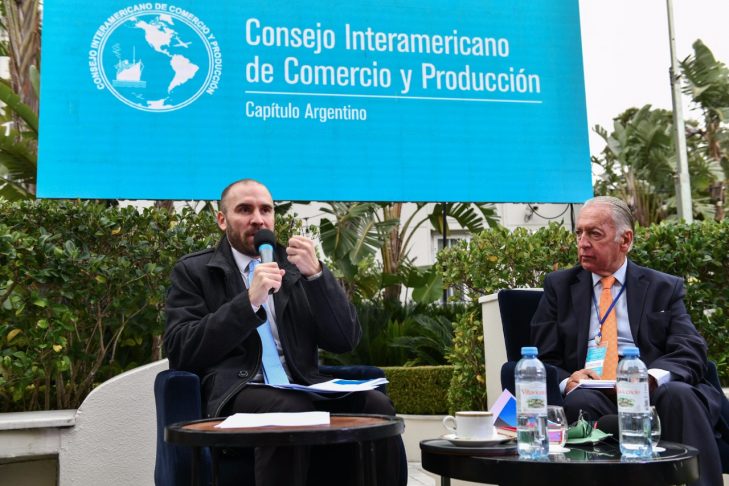 “Para tranquilizar la economía, las exportaciones deben crecer en forma sostenida”