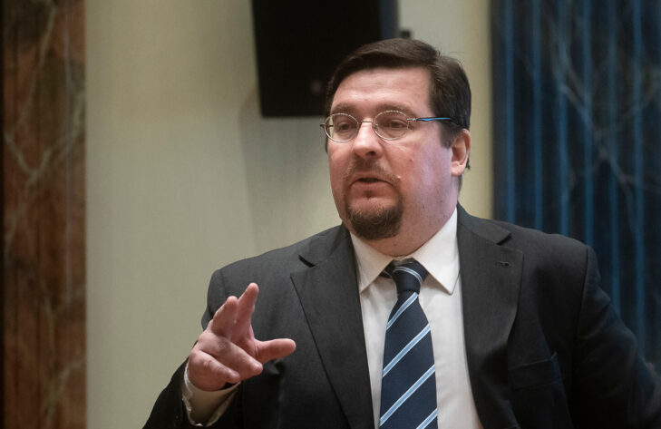 “El principal obstáculo de la industria es la escasez de divisas”