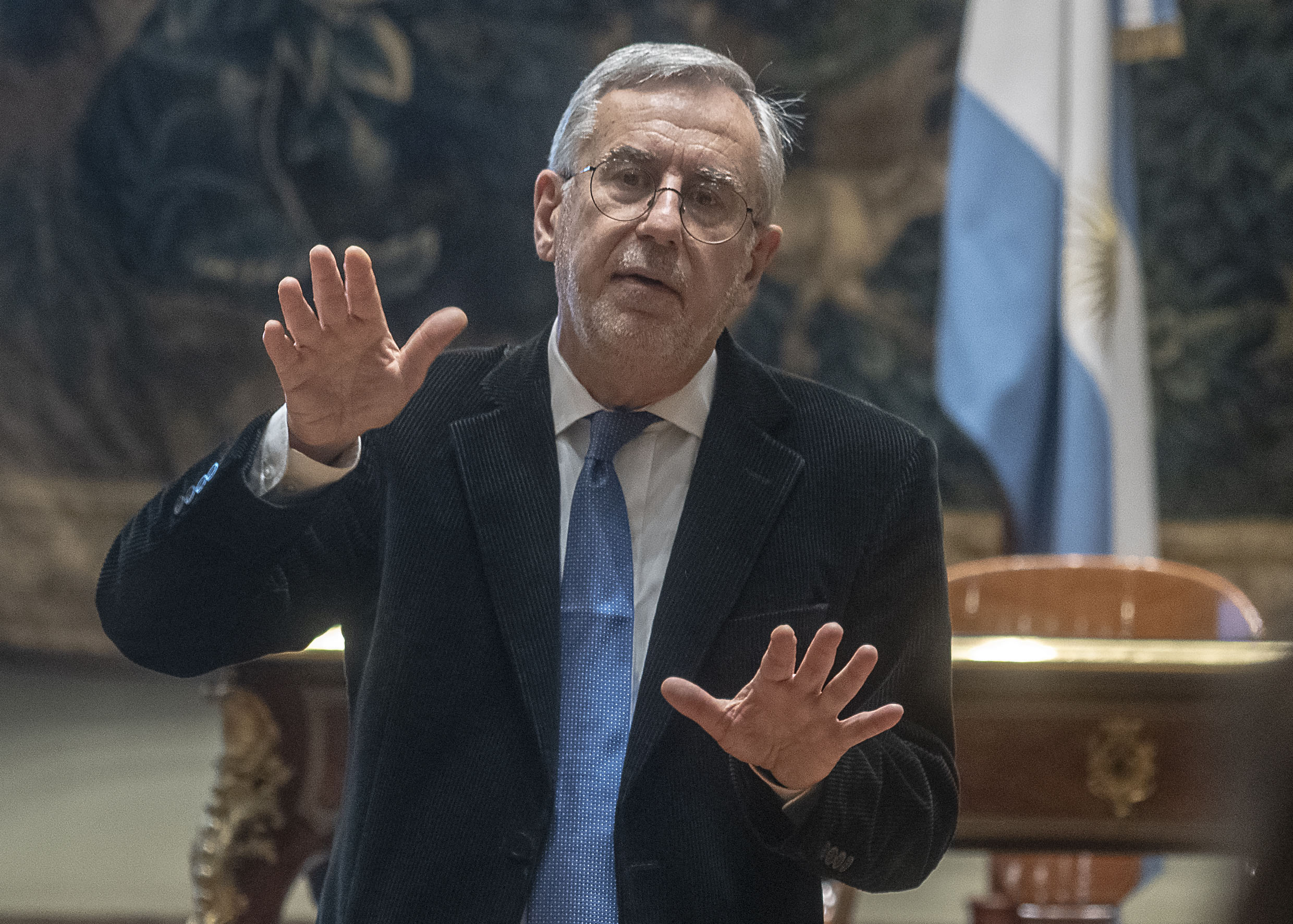 FIEL. “Al FMI hay que darle algo a cambio”