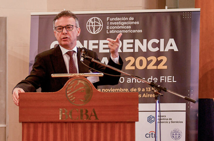 Shock fiscal y reformas tempranas