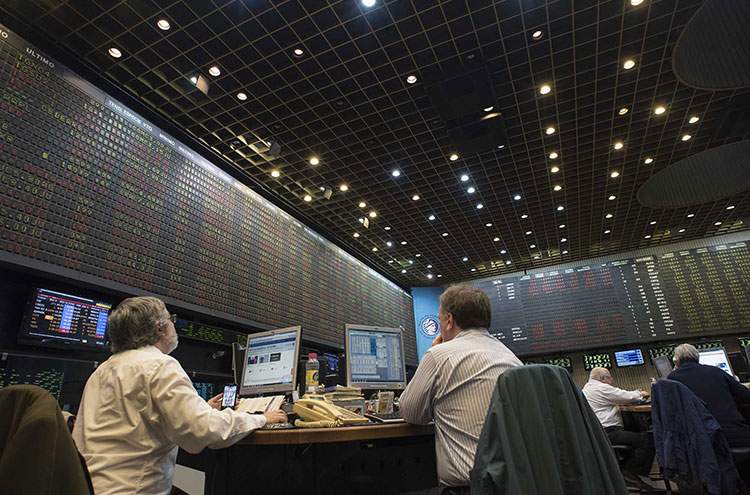 Cotizantes vuelven a financiarse en el mercado de capitales