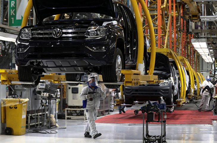 FIEL: sigue la recuperación industrial, pero a un ritmo menor