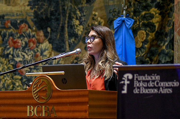 “Hay que destinar al ahorro un 10% del ingreso personal”