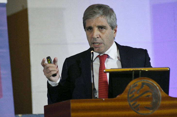 “Vamos a mantener la flotación entre bandas y a recomponer reservas”