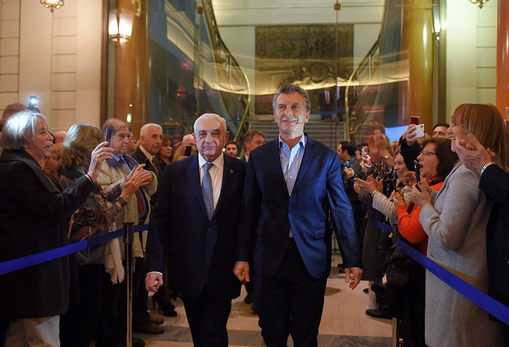 Macri visitó la Bolsa en su 164° Aniversario